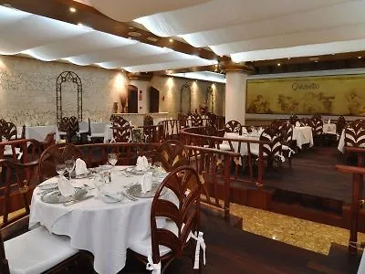 Sirenis Tropical Hotel Bavaro 4*,
